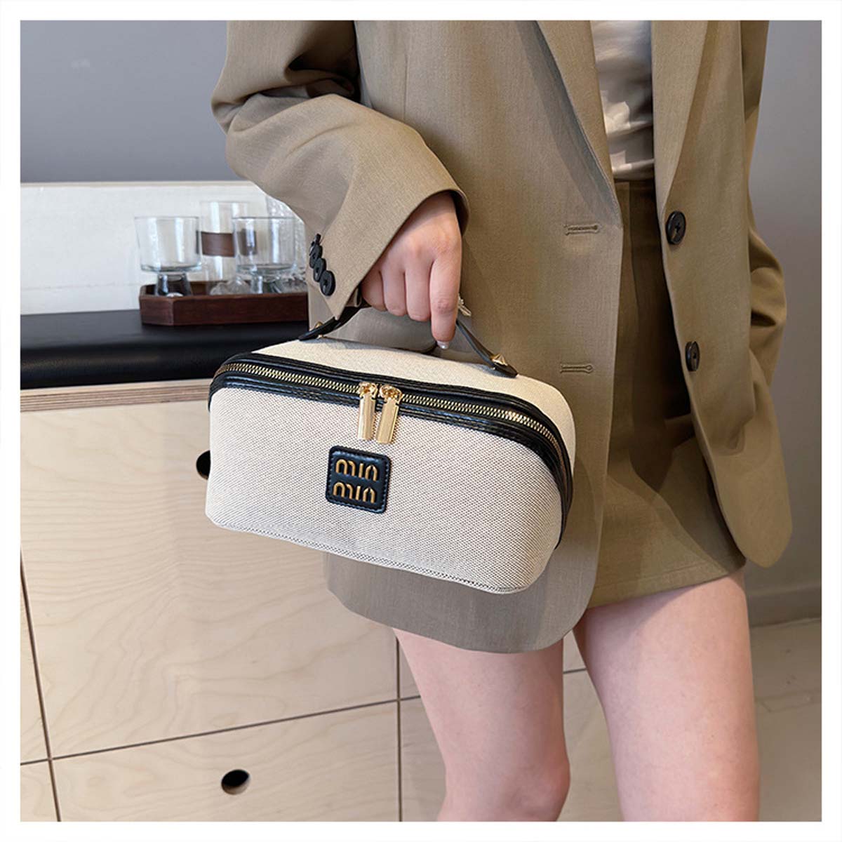 Luxury Skincare & Spa Photos - Retro, lichtgewicht, luxe, eenvoudige canvas handtas